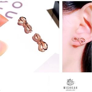 Just In🎀 New Bownot Stud Rhinestone Earrings